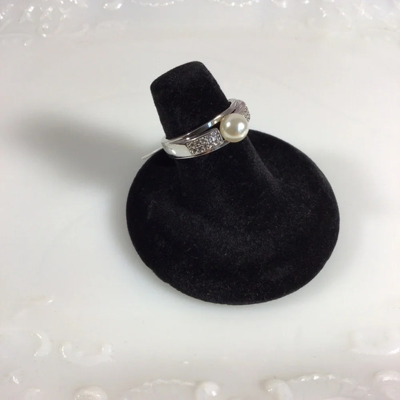 Pearl and Pave Cubic Zirconia Silver Fashion Adjustable Ring - Picture 2 of 4